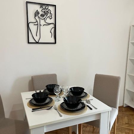 Apartment Sophie ノヴィ・サド エクステリア 写真